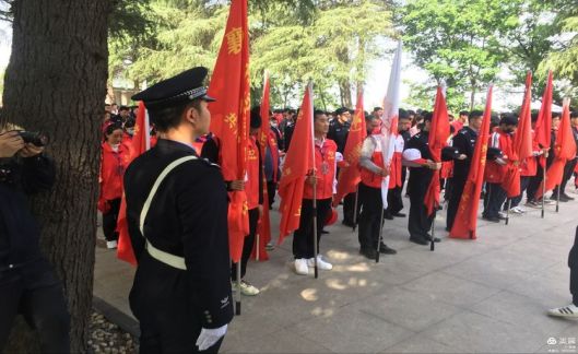 重走解放襄陽路 厚植青年愛國情——記我校學(xué)生團員參加“學(xué)黨史、強信念、跟黨走，重溫解放襄樊戰(zhàn)役”活動(圖8)